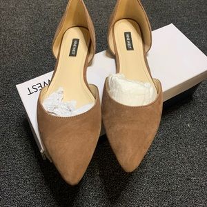 Women’s Flats